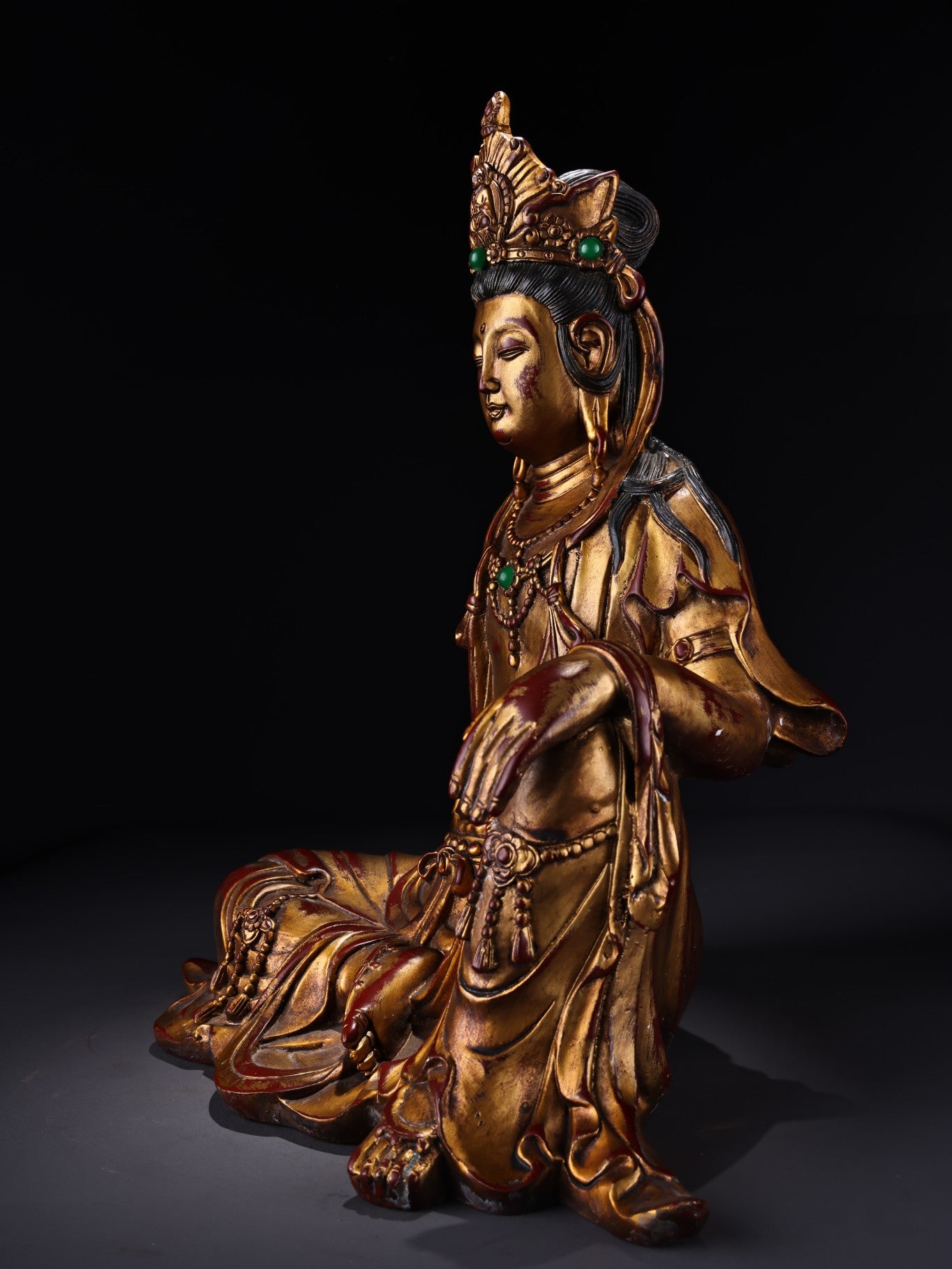 A0883 Vintage Chinese Gilt Gold Bronze Inlay Gem Kwan-yin Statue