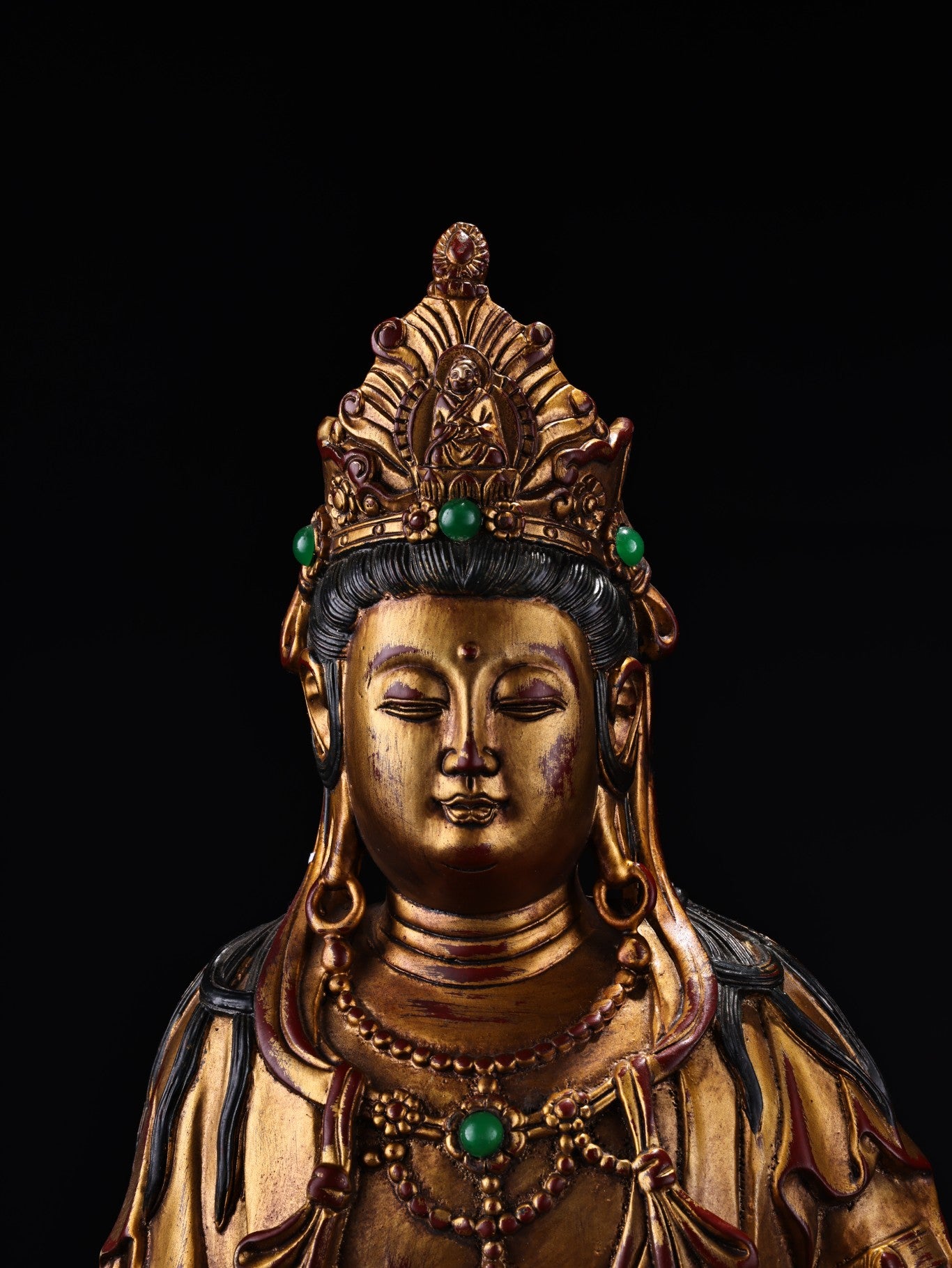 A0883 Vintage Chinese Gilt Gold Bronze Inlay Gem Kwan-yin Statue