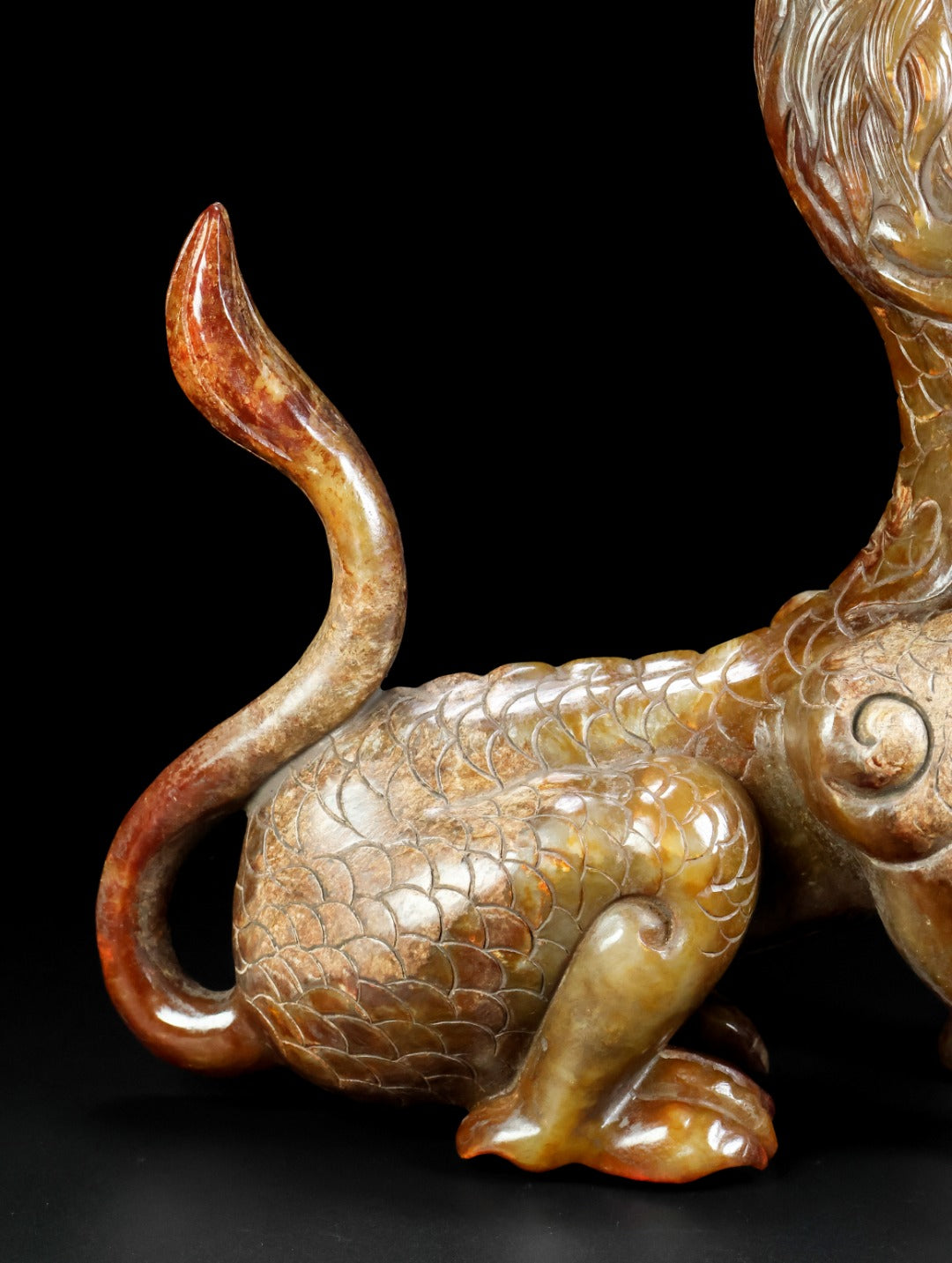 A0885 Superb Old Chinese Hetian Jade Carved Fortune Kylin Statue