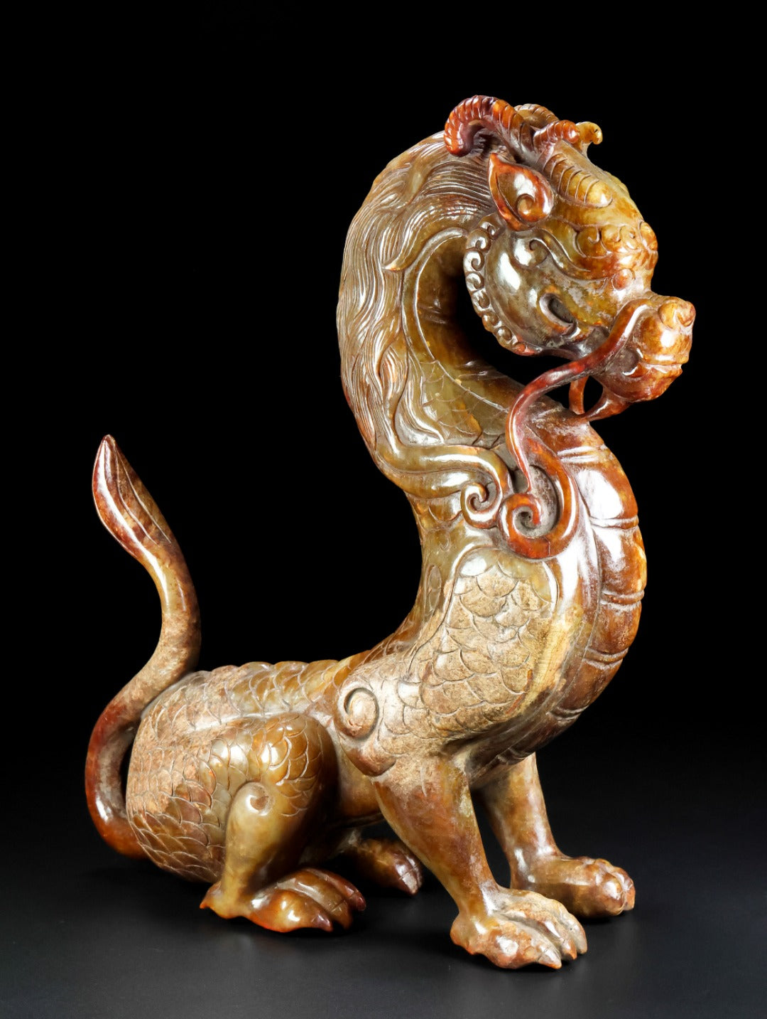 A0885 Superb Old Chinese Hetian Jade Carved Fortune Kylin Statue
