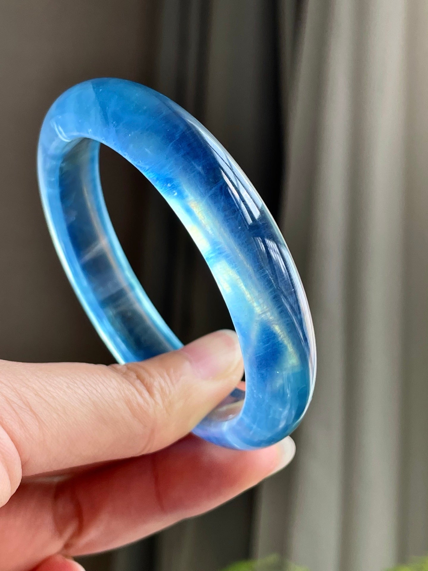 A0886 Inside Diameter 58 MM Beautiful Aquamarine Bracelet