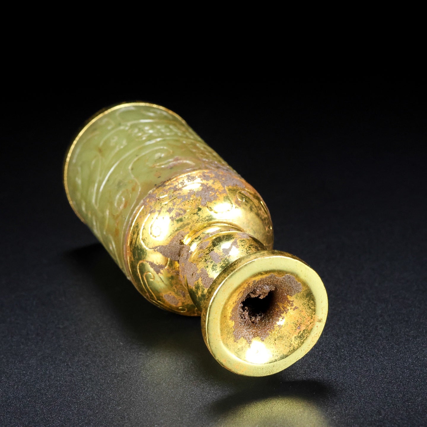 A0892 Vintage Chinese Inlaying Gold Edge Hetian Jade Wine Cup