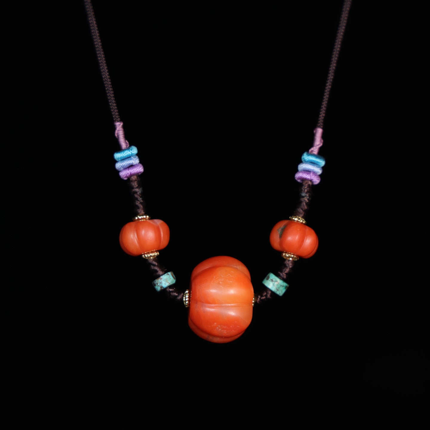 A0901 Vintage Nanhong Agate Carved Pumpkin Pendant