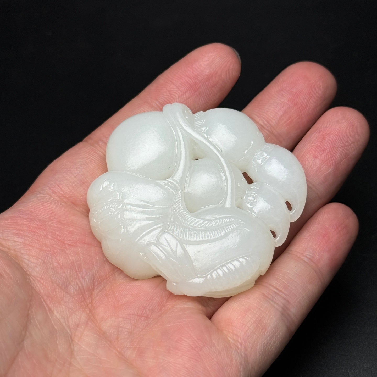 A0909 Superb Chinese Hetian Jade Carved Lotus Pod Statue/Pendant