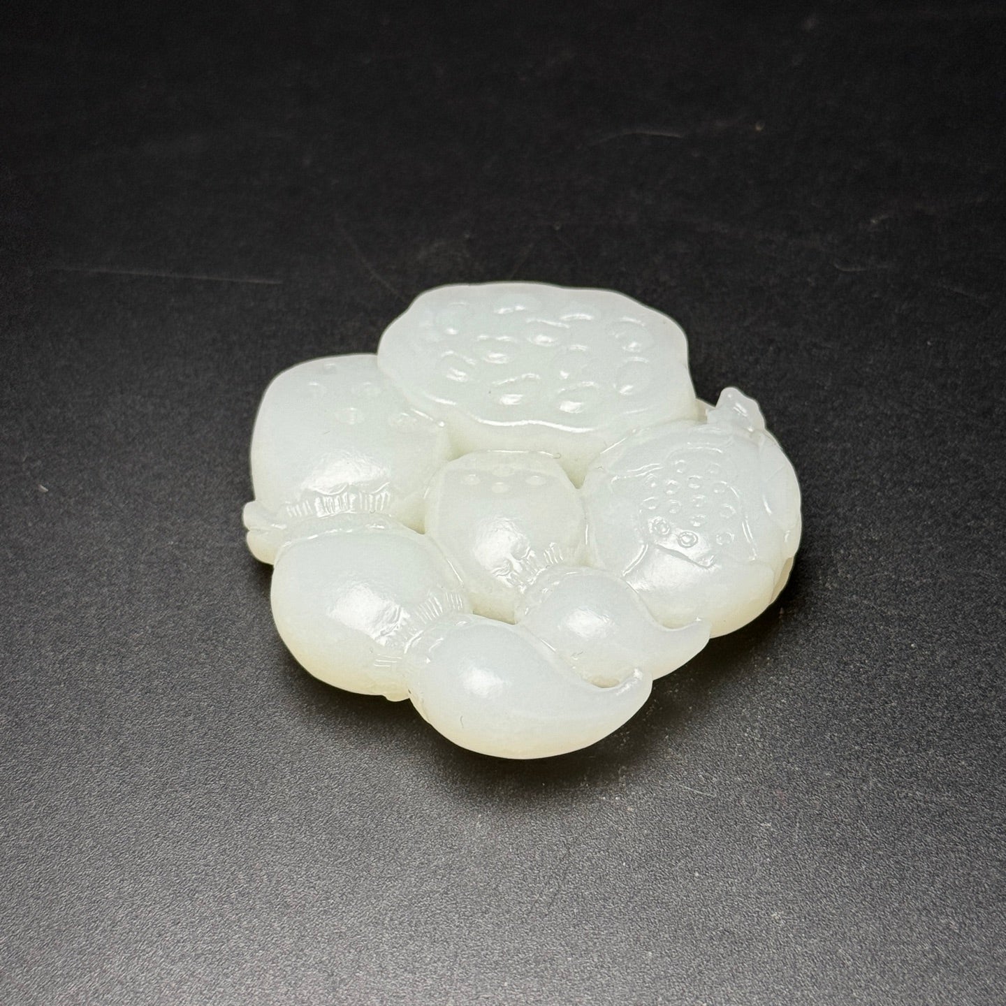 A0909 Superb Chinese Hetian Jade Carved Lotus Pod Statue/Pendant