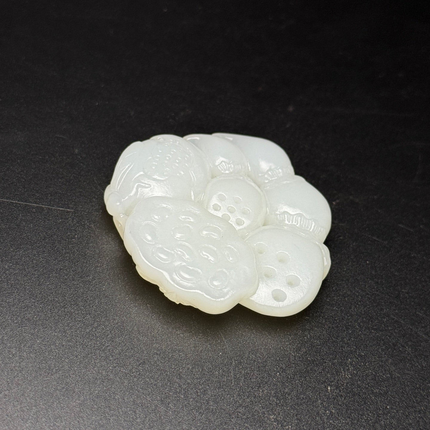 A0909 Superb Chinese Hetian Jade Carved Lotus Pod Statue/Pendant