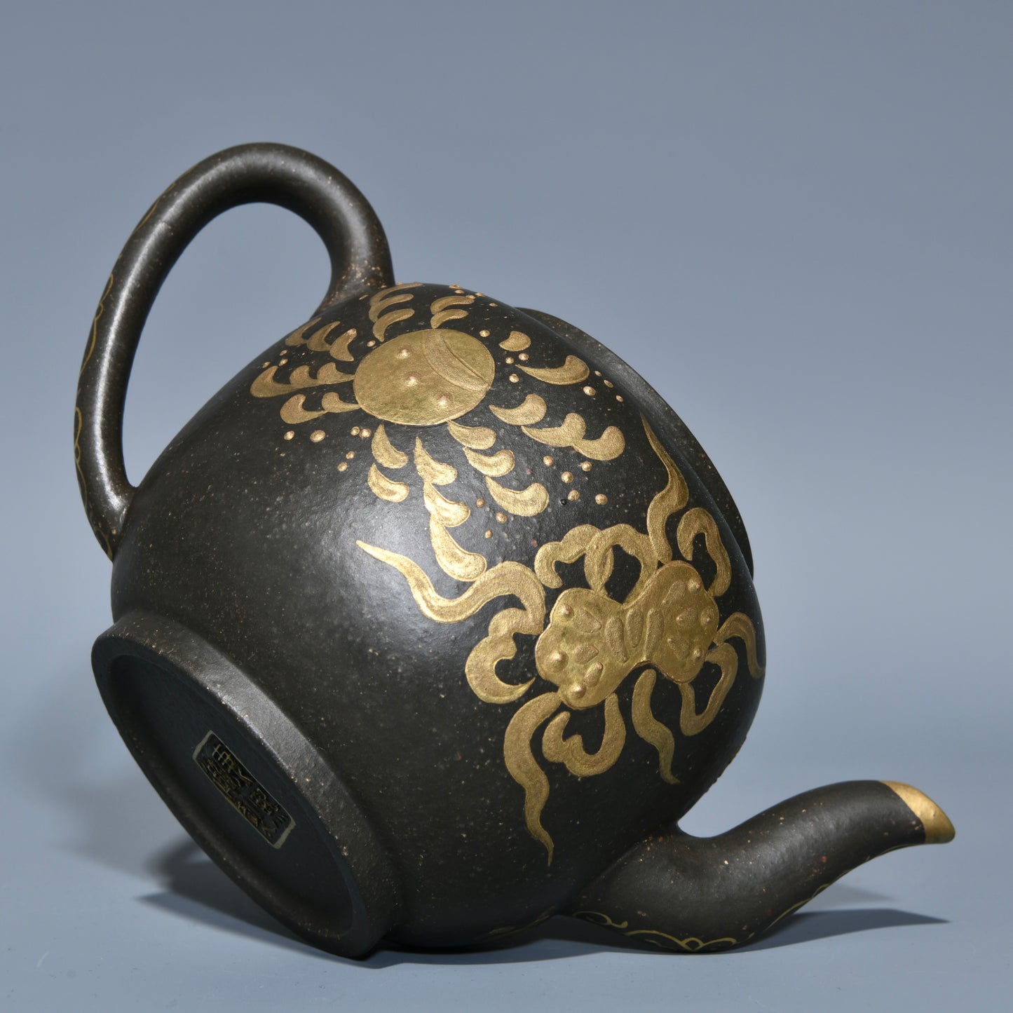 A0911 Chinese Gilt Gold Yixing Zisha Clay Dragon Turtle & Crane Teapot w Artist Signed