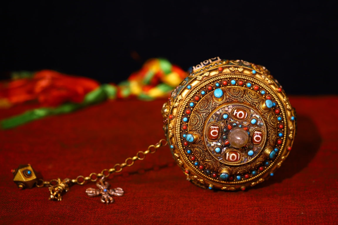 A0915 Tibetan Buddhism Gilt Gold Copper Inlay DZI Agate & Gems Prayer Wheel