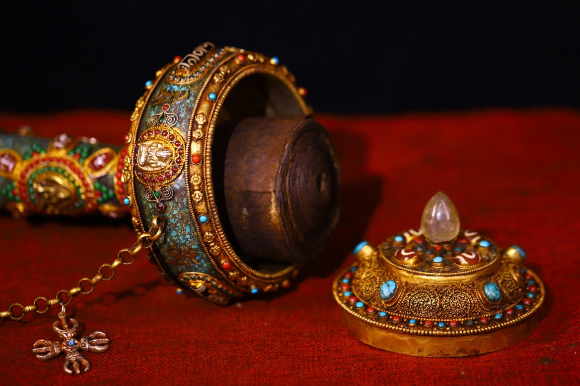 A0915 Tibetan Buddhism Gilt Gold Copper Inlay DZI Agate & Gems Prayer Wheel