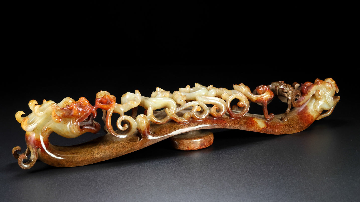 A0920 Superb Old Chinese Hetian Jade High Relief Dragon Statue