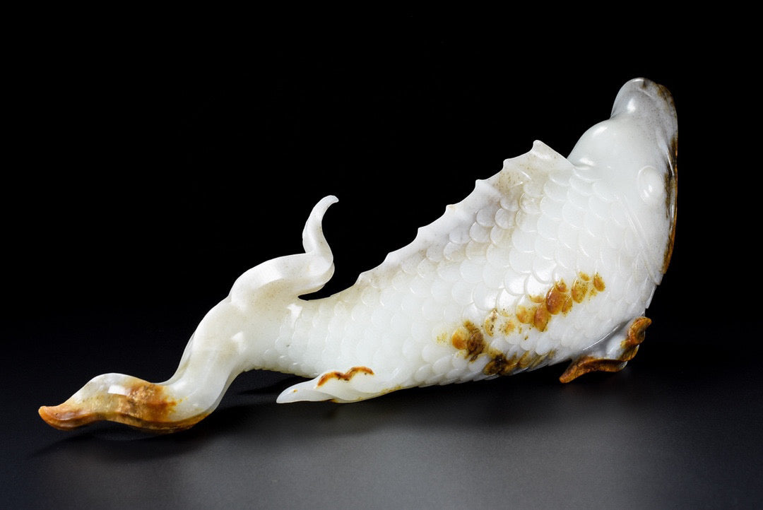 A0924 Superb Chinese Hetian Jade Carved Fish Statue