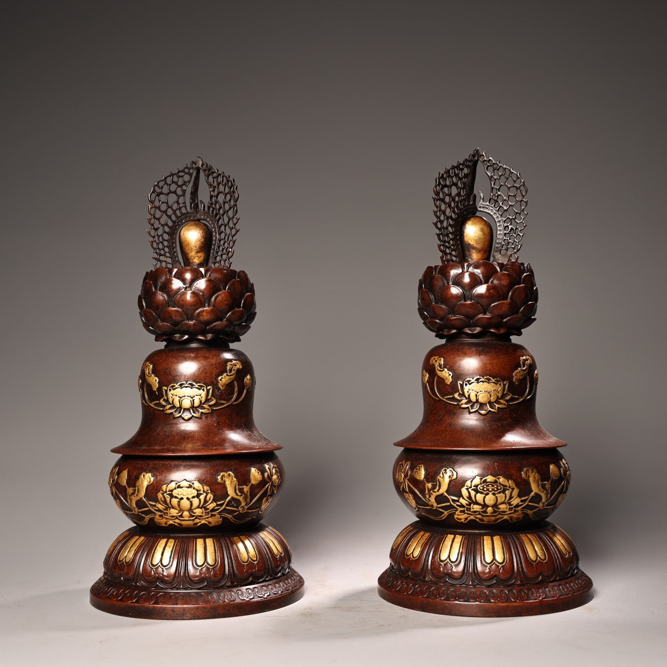 A0930 A Pair Chinese Gilt Gold Copper Lotus Flower Statue