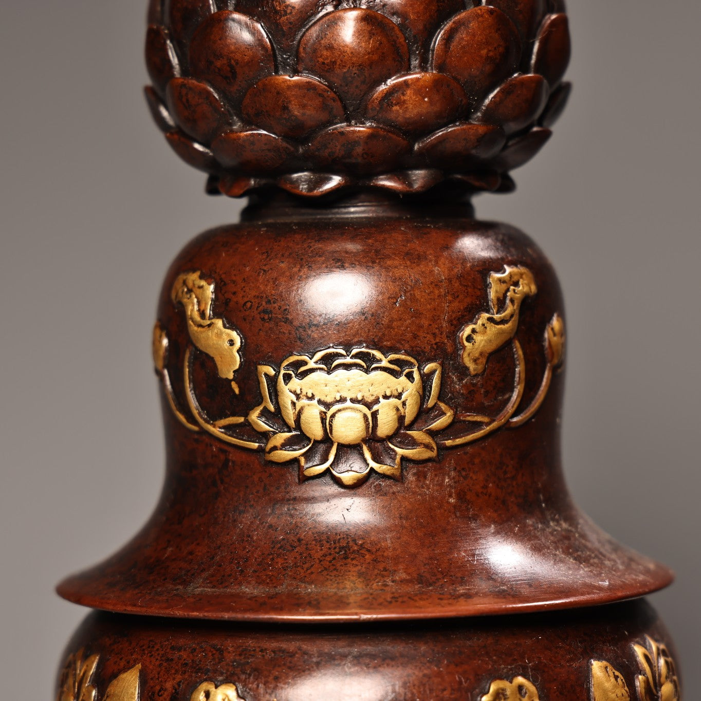 A0930 A Pair Chinese Gilt Gold Copper Lotus Flower Statue