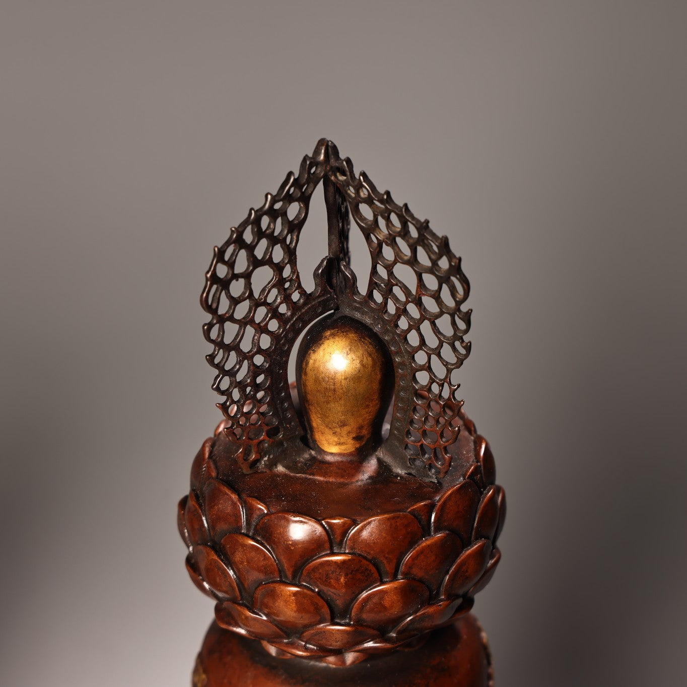 A0930 A Pair Chinese Gilt Gold Copper Lotus Flower Statue