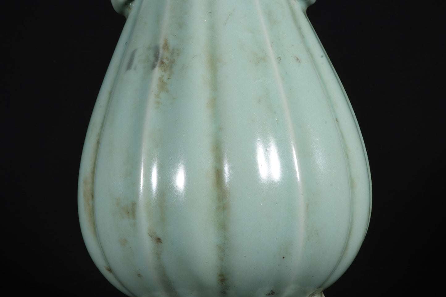A0940 Vintage Chinese Guan Kiln Double Ears Porcelain Vase