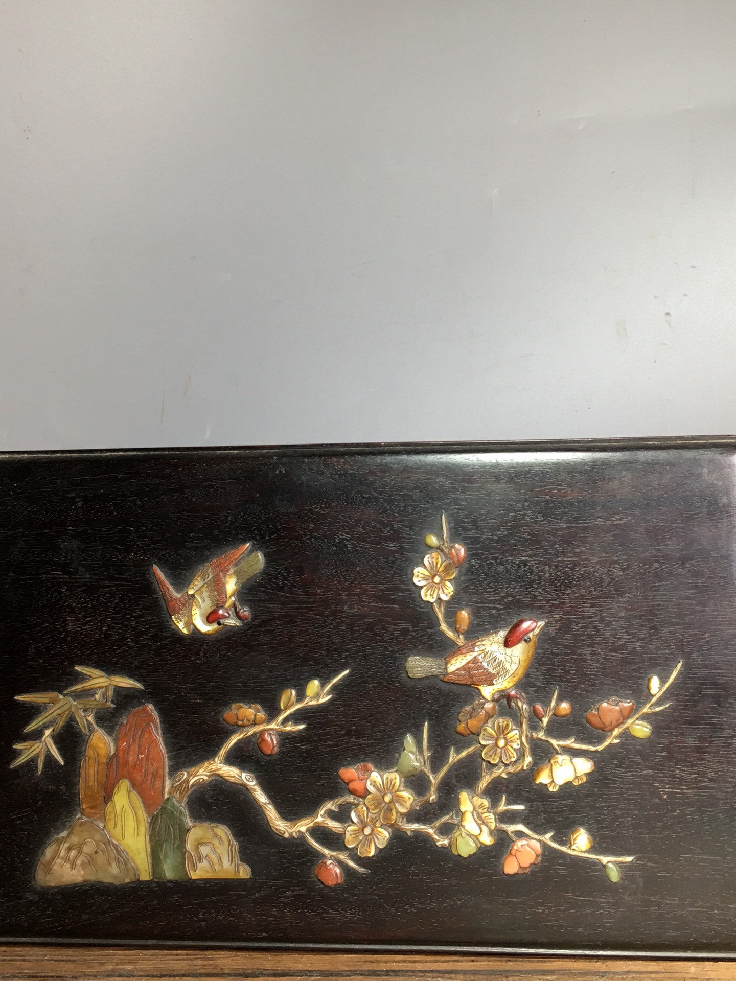 A0946 Vintage Chinese Zitan Wood Inlay Shell Plum Flower & Magpie Jewellery Box