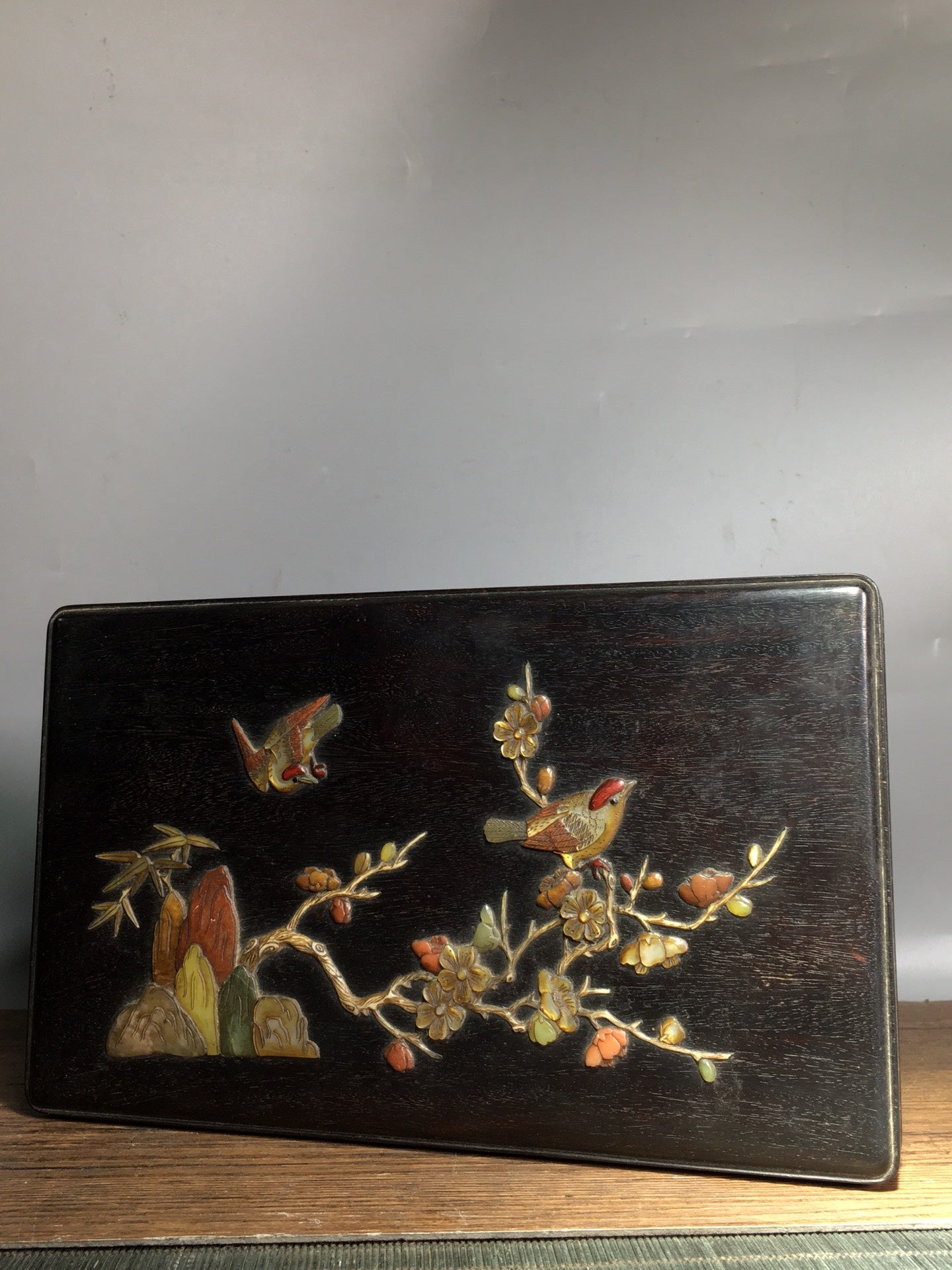 A0946 Vintage Chinese Zitan Wood Inlay Shell Plum Flower & Magpie Jewellery Box
