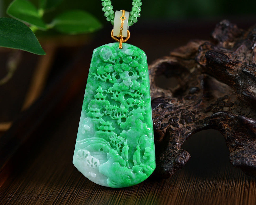 A0951 Exquisite Jadeite Carved Live In Remote Mountains Pendant w Beads Necklace