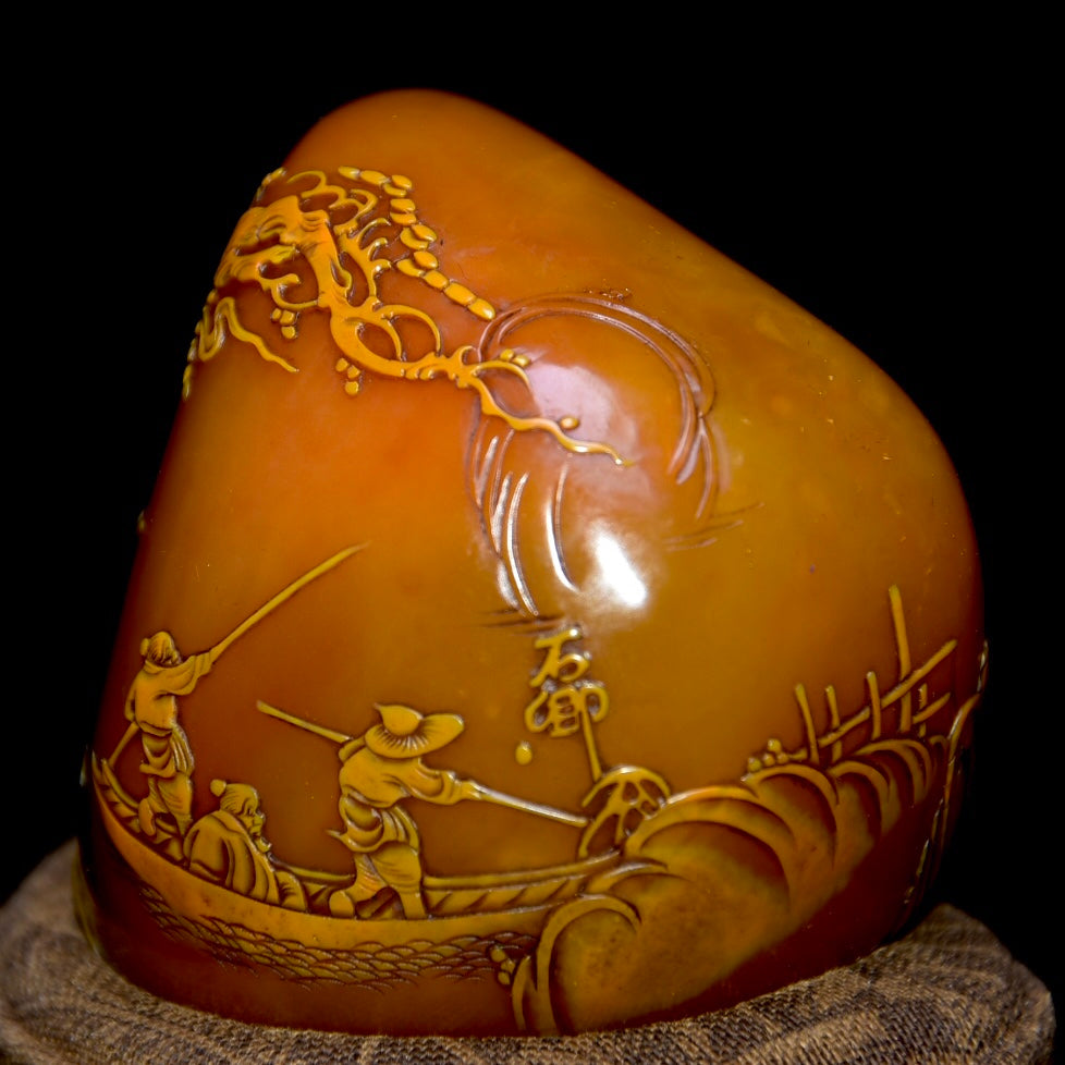 A0952 Superb Old Chinese Shoushan Tianhuang Stone Carved Pine Tree & Figure & Boat Seal Statue