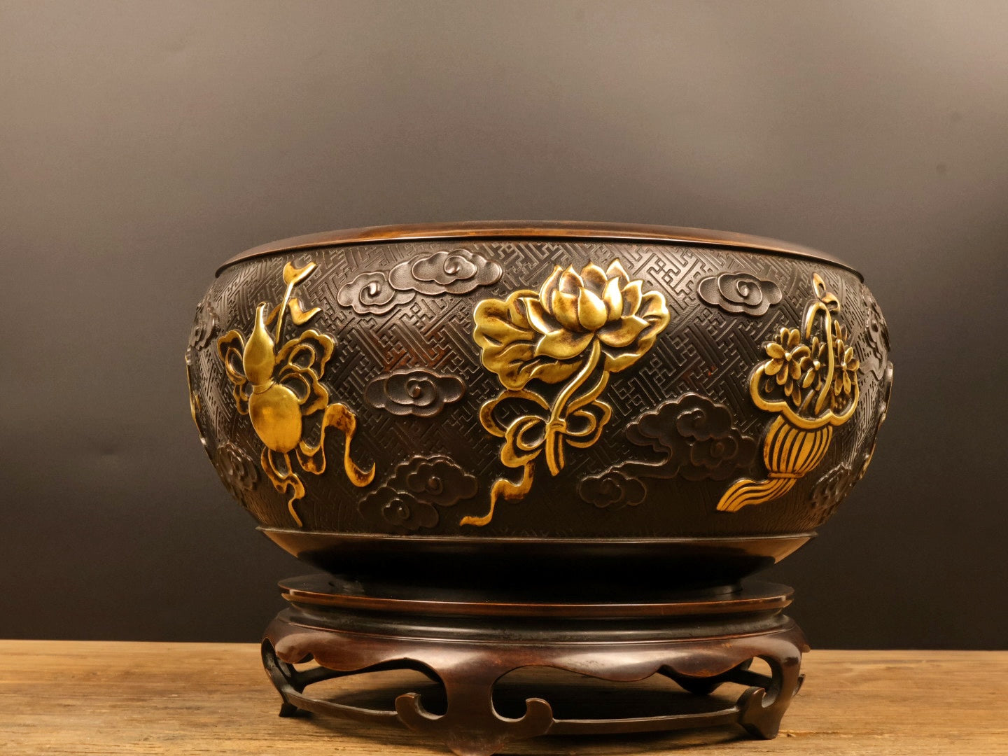 A0970 Vintage Chinese Gilt Gold Copper Incense Burner