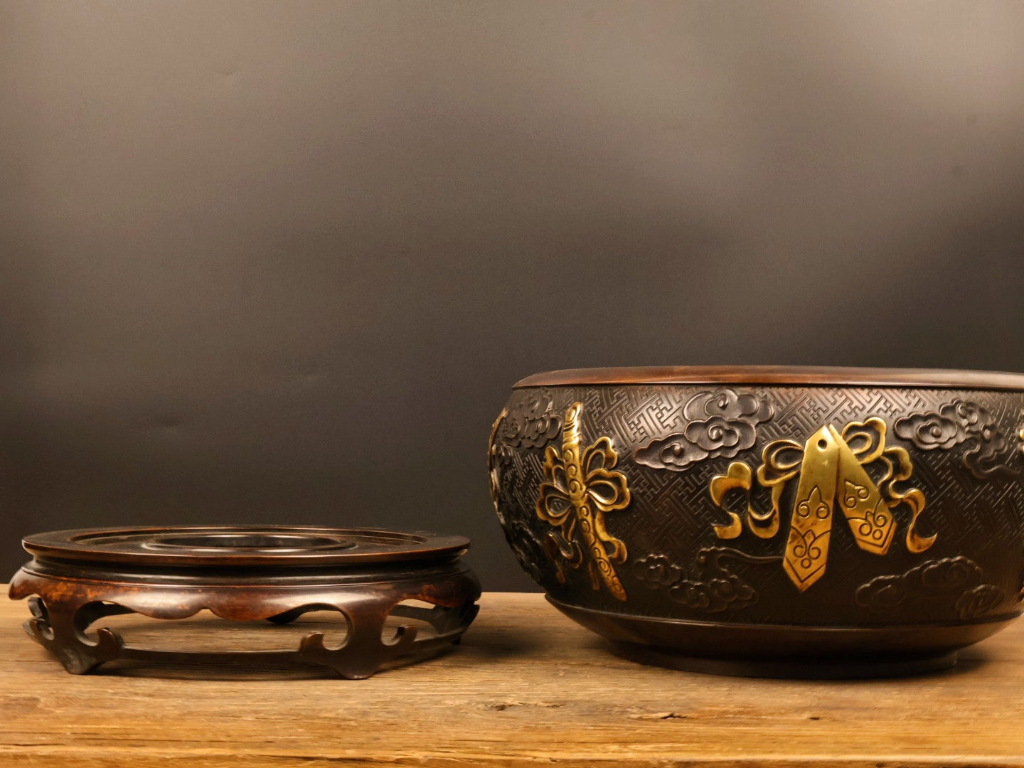 A0970 Vintage Chinese Gilt Gold Copper Incense Burner
