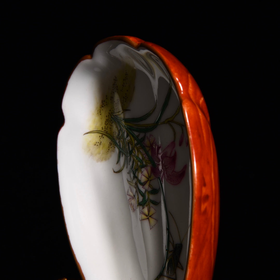 A0977 A Pair Chinese Qing Dynasty Gilt Edge Famille Rose Fortune Pig Porcelain Brush Washer