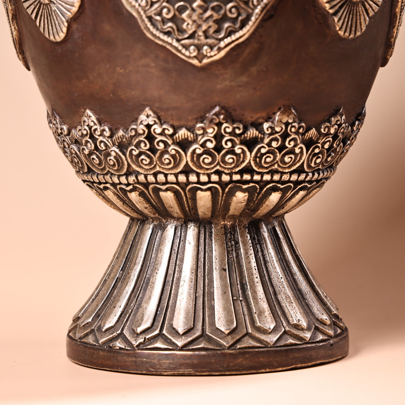 A0979 Old Chinese Copper Flowers Design Vase