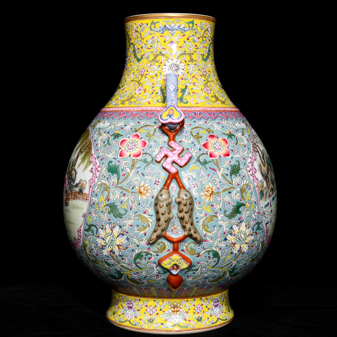 A0983 Chinese Qing Dynasty Gilt Edge Famille Rose Beautiful WomanDesign Porcelain Vase