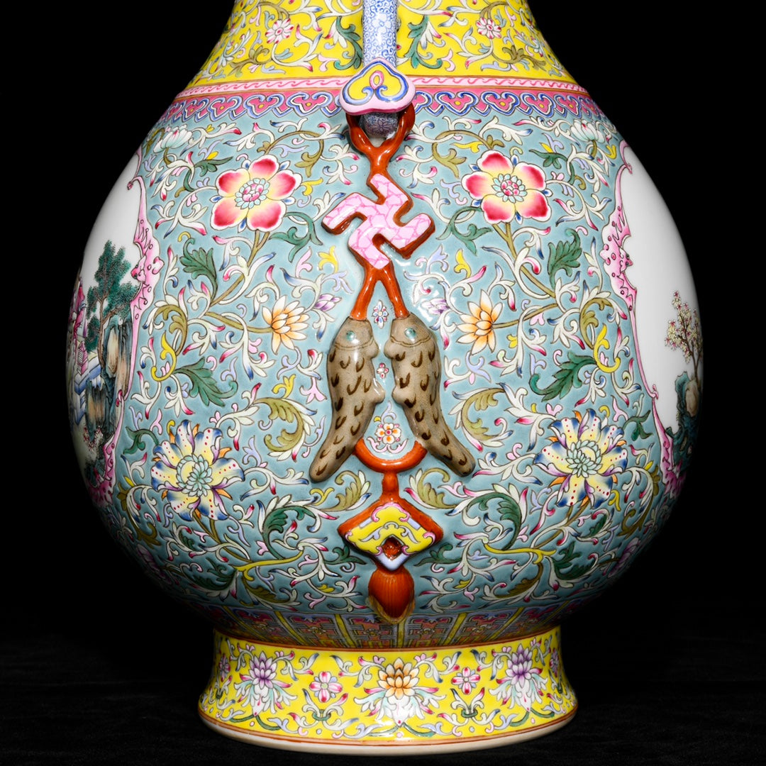 A0983 Chinese Qing Dynasty Gilt Edge Famille Rose Beautiful WomanDesign Porcelain Vase