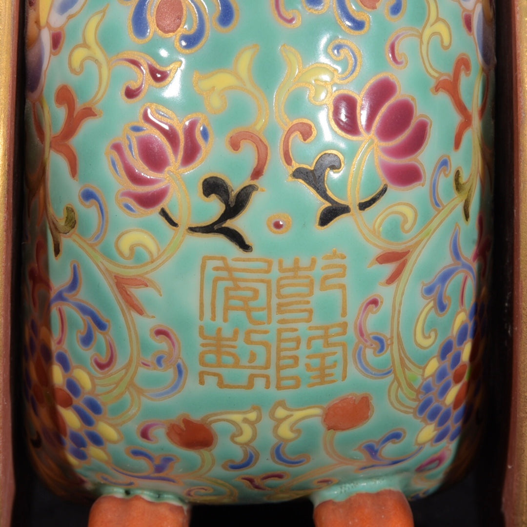 A0989 Chinese Qing Dynasty Gilt Edge Famille Rose Phoenix Porcelain Vase