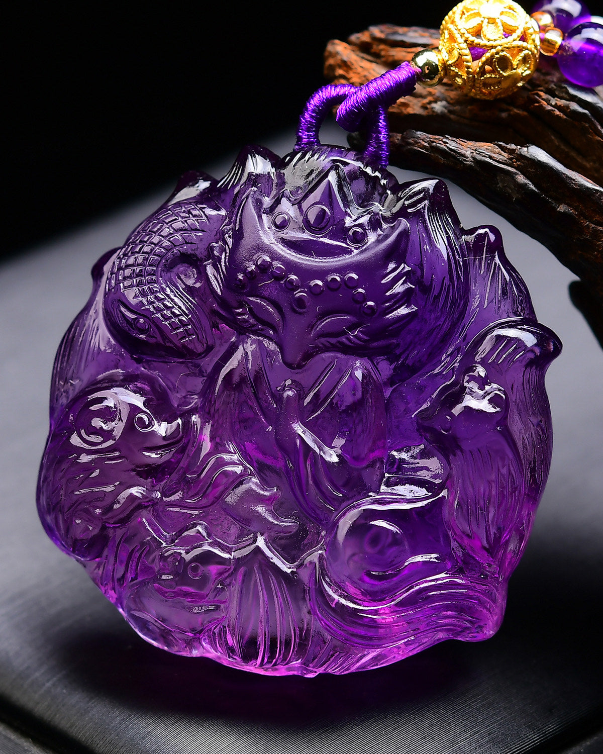 A0992 Exquisite Amethyst Carved Nine-tailed Fox Pendant