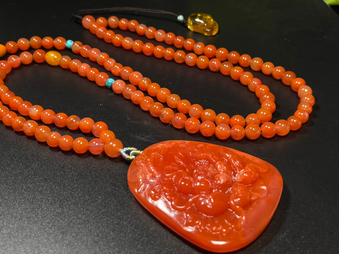 A0997 Beautiful Nanhong Agate Carved Peony Pendant w Beads Necklace