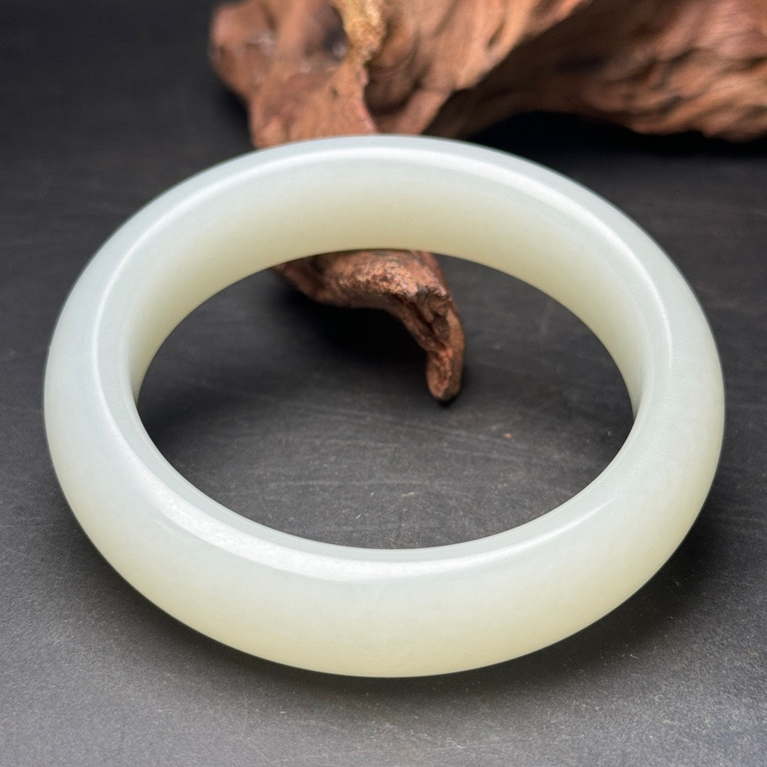 A0999 Inside Diameter 56 MM Chinese Hetian Jade Bracelet