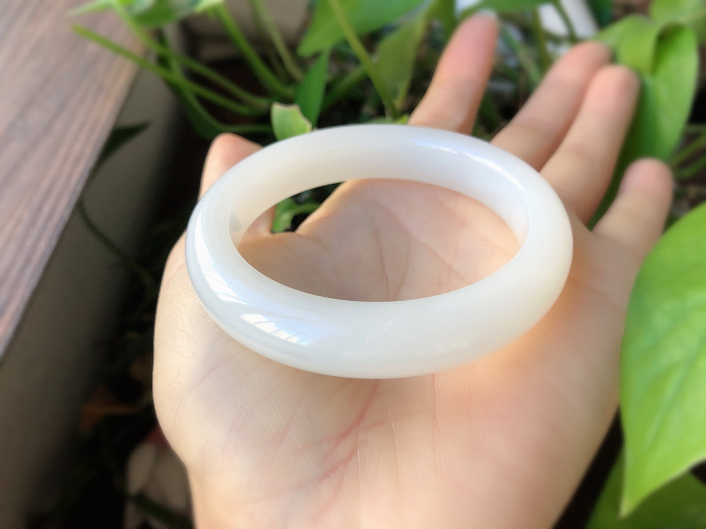 A1017 Inside Diameter 53.8 MM Chinese Hetian Jade Bracelet