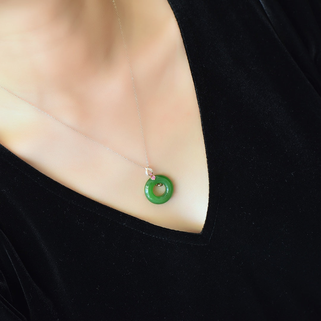 A1028 Exquisite 18K Gold Inlay Green Hetian Jade Lucky Pendant