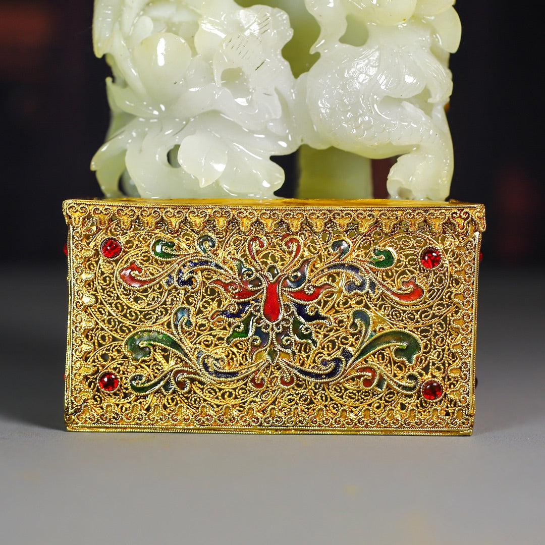A1032 Exquisite Gold Wires Inlay Hetian Jade Carved Fortune Dragon Seal