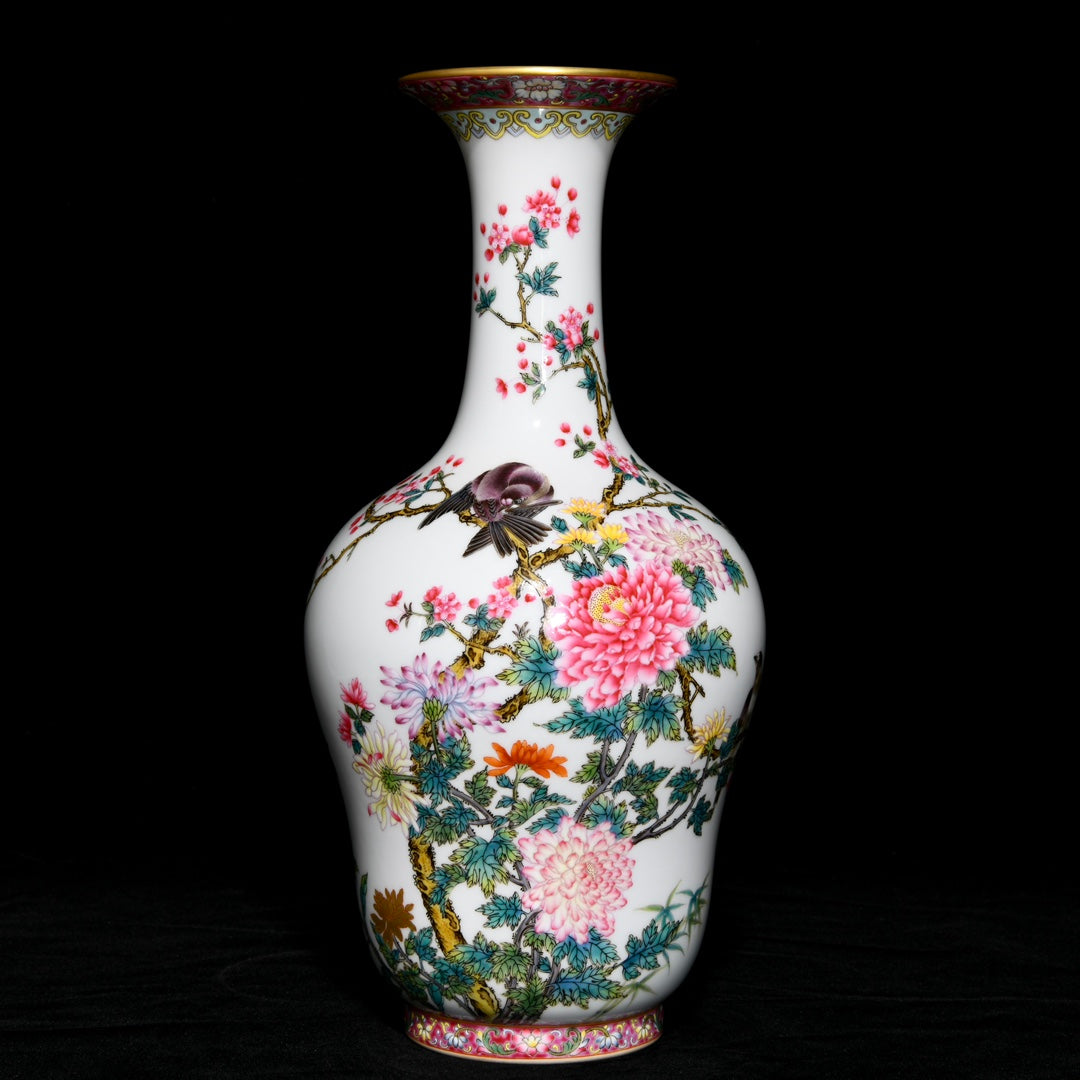 A1039 A Pair Chinese Qing Dynasty Gilt Edge Famille Rose Flowers Bird Design Porcelain Vases