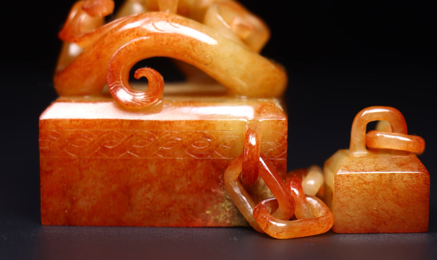 A1053 Superb Vintage Chinese Hetian Jade High Relief Chi Dragon Chain Seal