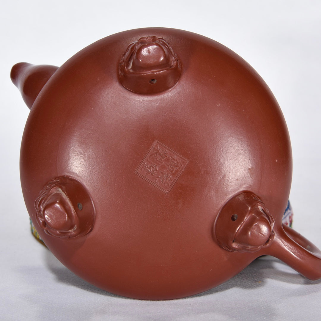 A1057 Superb Chinese Famille Rose Yixing Zisha Clay Teapot w Artist Signed