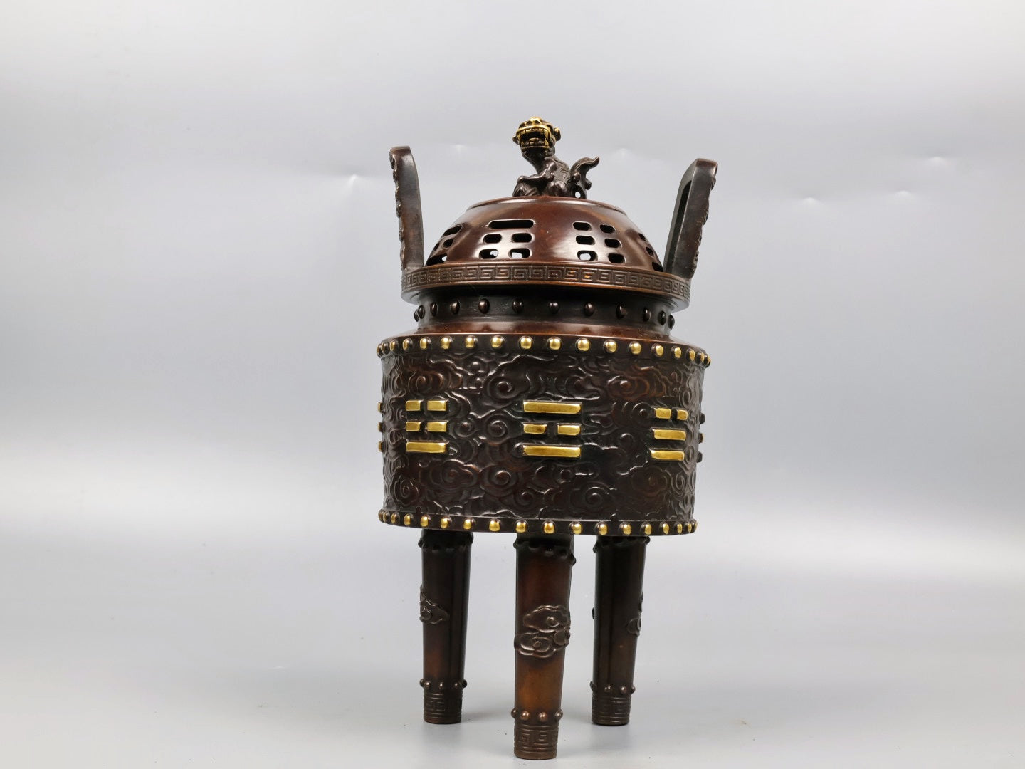 A1070 Vintage Chinese Gilt Gold Copper 3 Legs Double Ears Incense Burner