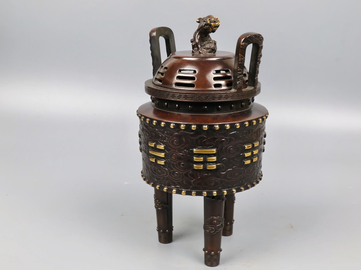 A1070 Vintage Chinese Gilt Gold Copper 3 Legs Double Ears Incense Burner