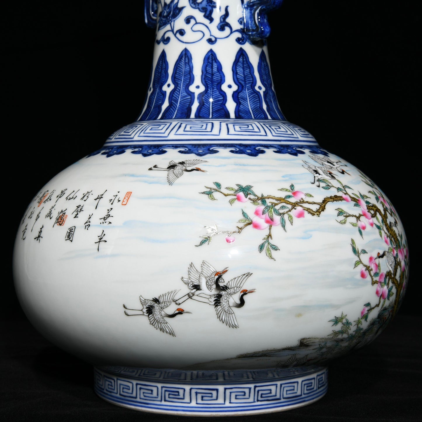 A1072 Chinese Qing Dynasty Famille Rose+Blue And White Porcelain Pine Tree & Crane Design Vase