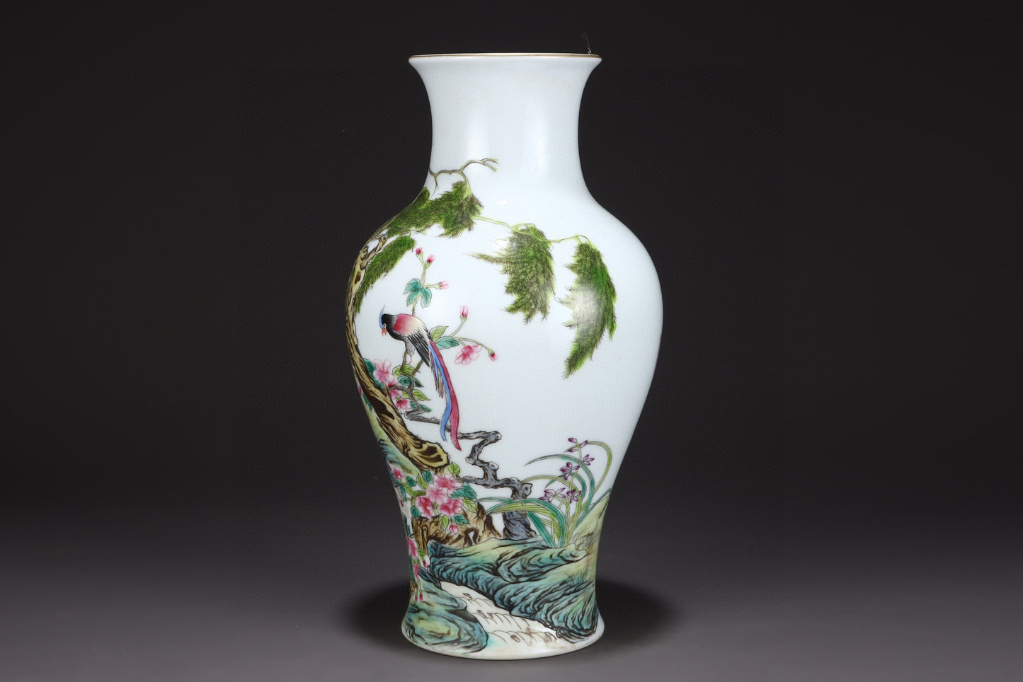 A1087 Chinese Qing Dynasty Gilt Edge Famille Rose Flowers Bird Design Porcelain Vase
