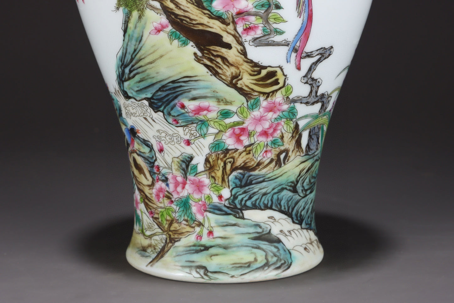 A1087 Chinese Qing Dynasty Gilt Edge Famille Rose Flowers Bird Design Porcelain Vase
