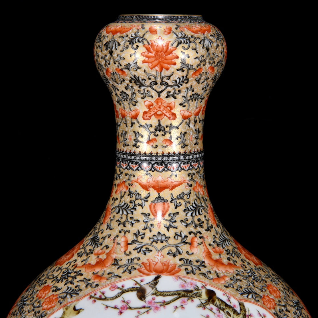 A1097 Chinese Qing Dynasty Gilt Edge Famille Rose Flowers Bird Design Porcelain Vase