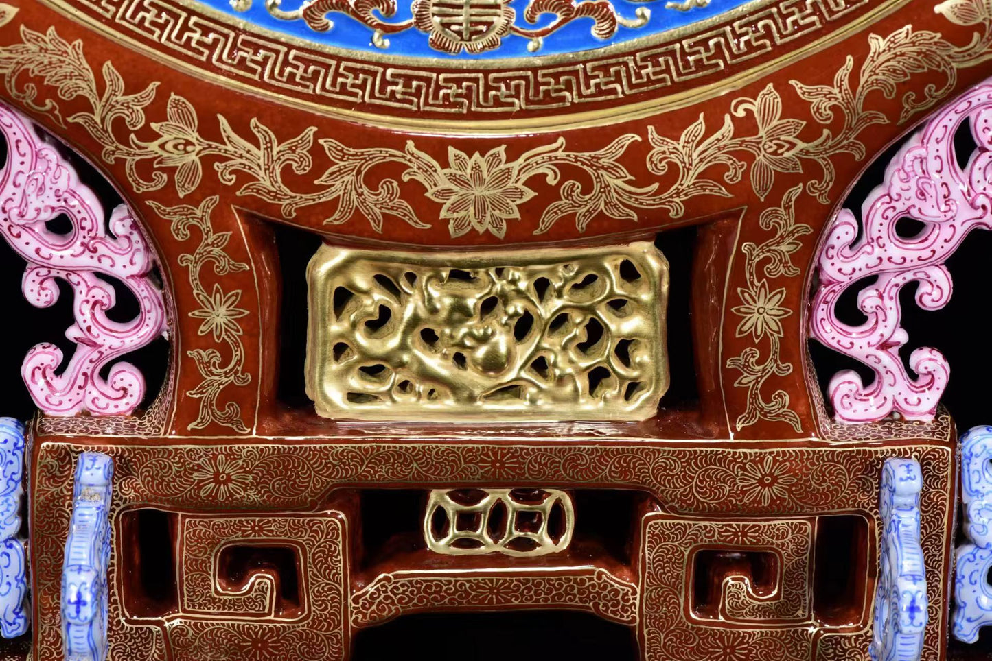 A1104 Chinese Qing Dynasty Gilt Gold Famille Rose Enamel Taoism Deity Fukurokuju Design Porcelain Screen