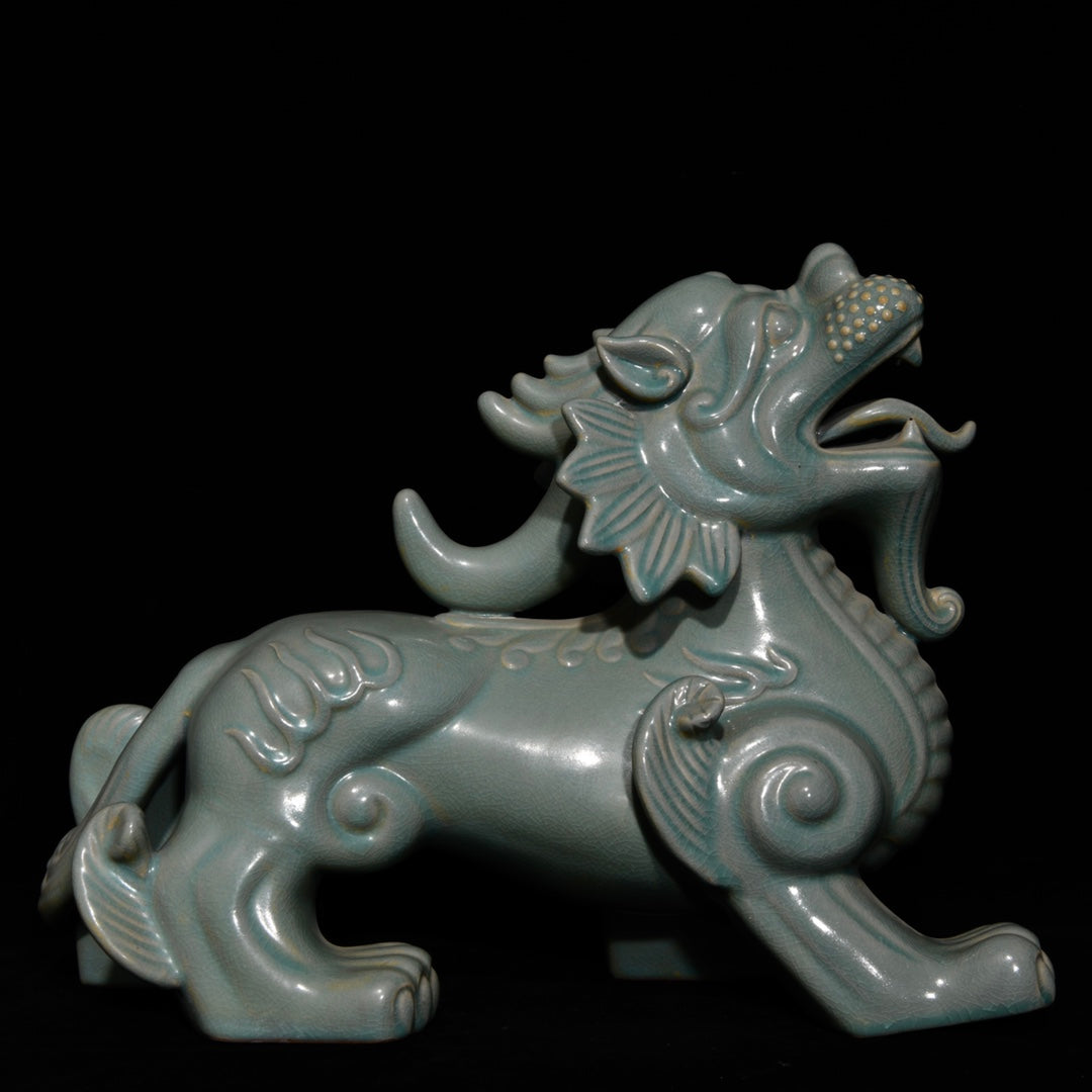 A1119 Chinese Ru Kiln Porcelain Fortune Kylin Statue