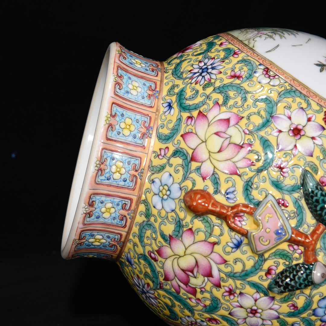 A1135 Chinese Qing Dynasty Gilt Edge Famille Rose Bird & Pomegranate & Peach Design Porcelain Vase