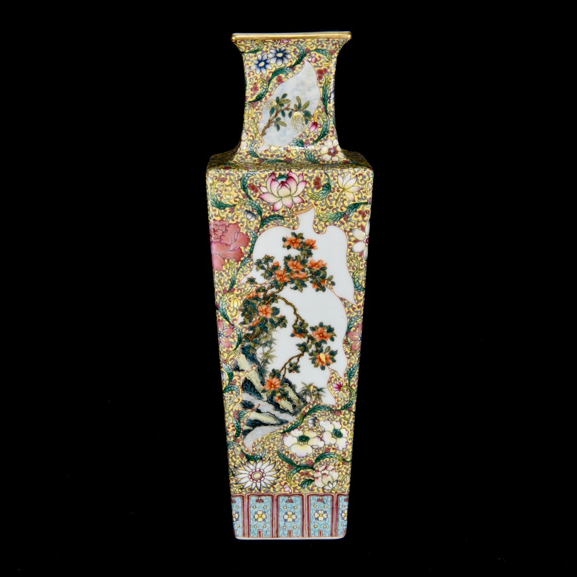 A1149 Chinese Qing Dynasty Gilt Gold Famille Rose Flowers Design Porcelain Vase