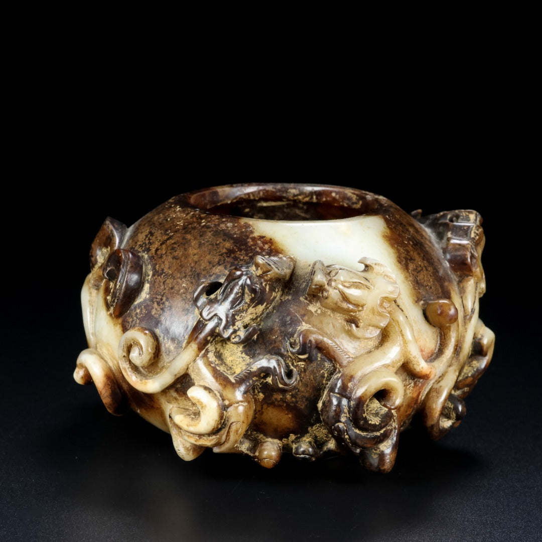 A1167 Vintage Chinese Hetian Jade High Relief Chi Dragon Pot